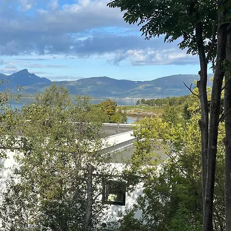 Great Location, Close To Telegrafbukta! * トロムソ
